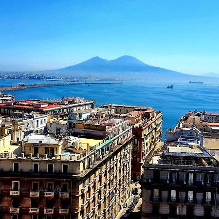 Suite Mirella Napoli Bagian luar foto