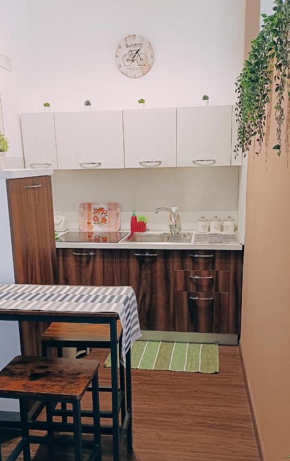 Suite Mirella Napoli Bagian luar foto